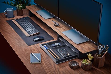 Grove made - The Grovemade Wrist Rest has been updated to perfectly match Apple's latest Magic Keyboard with Touch ID. Available in multiple wood finishes, they will easily class up your desk setup.